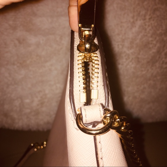 Michael Kors Cindy SOLD - Picture 4 of 8